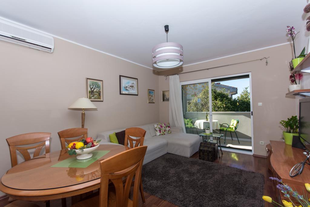 Apartmani Mm Trogir Luaran gambar